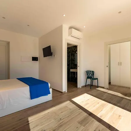 Zenit - Rooms&pool Gasthuis