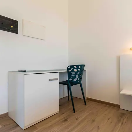 Zenit - Rooms&pool